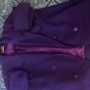 I am selling an oversized blazer for Womens! A nice Purple shade for the winter.